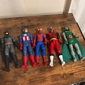 Superhero Action Figures Used